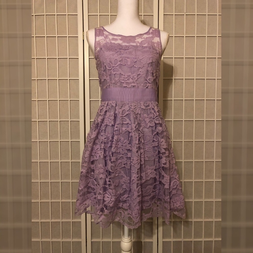 BB Dakota Lavender Lace Dress